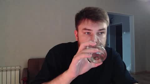 do_you_feel_pain online show from November 17, 2025, 12:33 pm