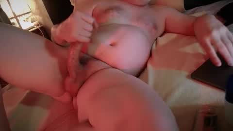 Snapshot of dobbyboy12 chatting on November 22, 2025, 4:33 am Saint James online show from November 22, 2025, 4:33 am