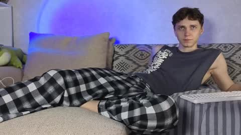 Snapshot of doedeeer chatting on December 27, 2024, 5:59 pm Alex online show from December 27, 2024, 5:59 pm