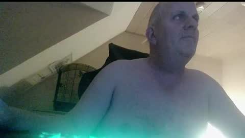 Snapshot of doggy2629 chatting on January 17, 2026, 8:12 pm doggy2629 online show from January 17, 2026, 8:12 pm