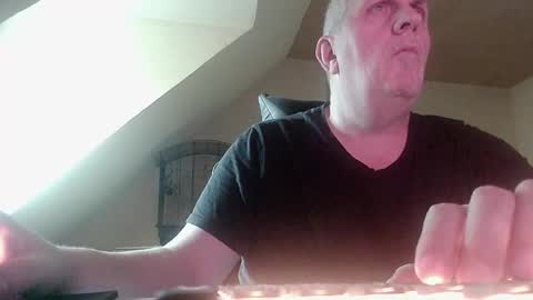 Snapshot of doggy2629 chatting on February 8, 2026, 8:07 am doggy2629 online show from February 8, 2026, 8:07 am