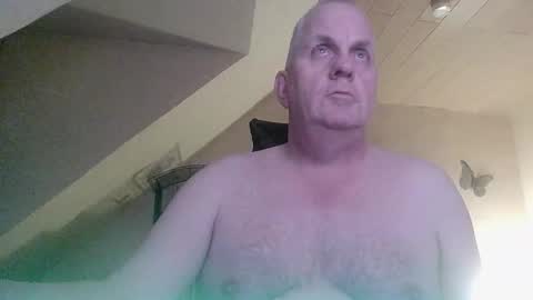 Snapshot of doggy2629 chatting on February 12, 2026, 6:58 pm doggy2629 online show from February 12, 2026, 6:58 pm