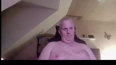 Snapshot of doggy2629 chatting on February 23, 2026, 5:54 pm doggy2629 online show from February 23, 2026, 5:54 pm