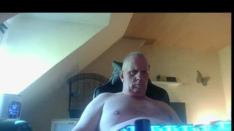 doggy2629 online show from June 25, 2026, 6:51 am