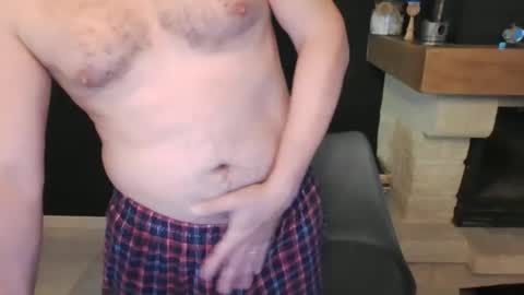 Alex online show from November 17, 2025, 7:03 am