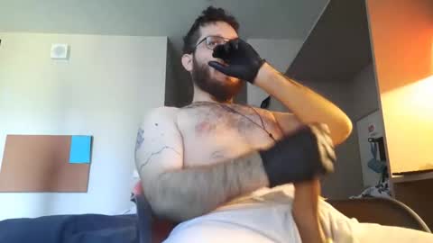 dogwithamohawk online show from October 21, 2025, 8:26 am