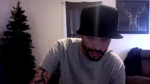 Snapshot of doingmek9 chatting on December 17, 2024, 7:48 pm doingmek9 online show from December 17, 2024, 7:48 pm