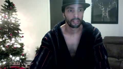 Snapshot of doingmek9 chatting on December 22, 2024, 10:38 am doingmek9 online show from December 22, 2024, 10:38 am