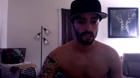 Snapshot of doingmek9 chatting on February 26, 2025, 4:35 pm doingmek9 online show from February 26, 2025, 4:35 pm