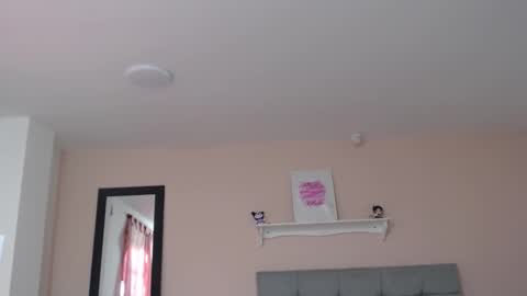 Dolce online show from November 27, 2025, 12:18 pm