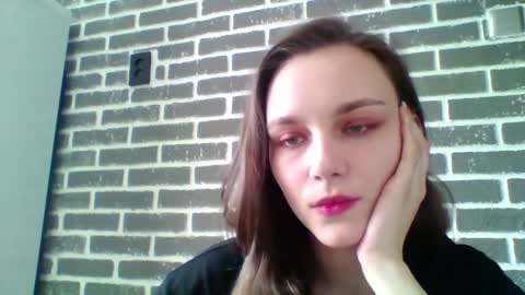 Snapshot of dolcezza_ chatting on April 1, 2026, 12:28 pm dolcezza_ online show from April 1, 2026, 12:28 pm