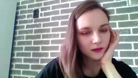Snapshot of dolcezza_ chatting on April 1, 2026, 1:41 pm dolcezza_ online show from April 1, 2026, 1:41 pm