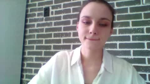 Snapshot of dolcezza_ chatting on April 3, 2026, 11:41 am dolcezza_ online show from April 3, 2026, 11:41 am