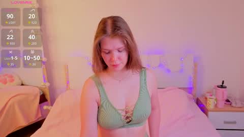 Snapshot of doll_ball chatting on June 10, 2026, 7:24 pm Ann online show from June 10, 2026, 7:24 pm