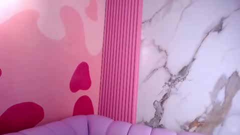 Kitty online show from July 2, 2026, 12:00 pm