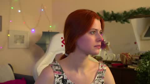 Your doll Lesli online show from December 28, 2024, 2:53 pm