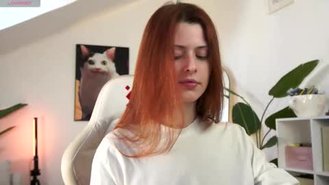 Your doll Lesli online show from February 28, 2026, 1:01 pm