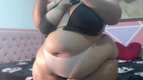 Snapshot of doll_rihana chatting on May 13, 2026, 4:32 am doll rihana online show from May 13, 2026, 4:32 am