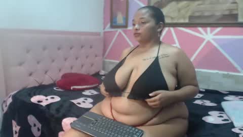 Snapshot of doll_rihana chatting on May 28, 2026, 1:25 am doll rihana online show from May 28, 2026, 1:25 am