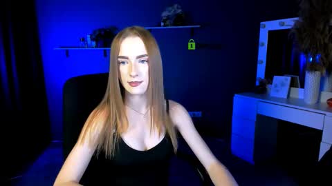 Snapshot of doll_vey chatting on September 16, 2025, 12:50 pm doll_vey online show from September 16, 2025, 12:50 pm