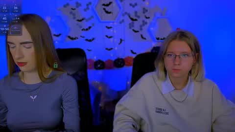 Snapshot of doll_vey chatting on November 3, 2025, 7:59 pm doll_vey online show from November 3, 2025, 7:59 pm