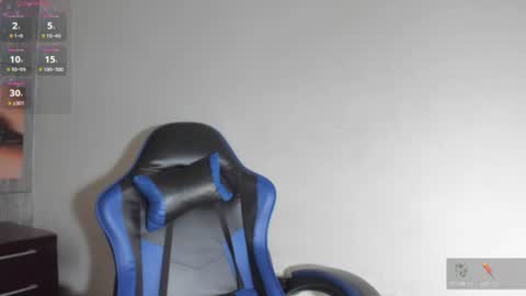 dolly_boob online show from July 7, 2026, 6:47 am