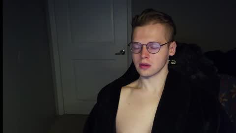 Snapshot of doloresman chatting on February 22, 2026, 2:15 pm doloresman online show from February 22, 2026, 2:15 pm