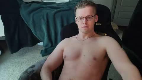 Snapshot of doloresman chatting on July 9, 2026, 10:58 pm doloresman online show from July 9, 2026, 10:58 pm