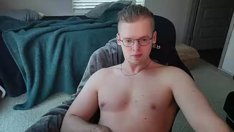 Snapshot of doloresman chatting on July 13, 2026, 6:33 pm doloresman online show from July 13, 2026, 6:33 pm