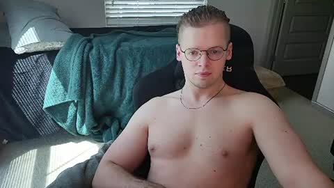 Snapshot of doloresman chatting on July 14, 2026, 5:40 pm doloresman online show from July 14, 2026, 5:40 pm