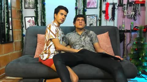 Snapshot of dom2travelers_sm chatting on December 16, 2024, 6:49 pm Diego Castell online show from December 16, 2024, 6:49 pm