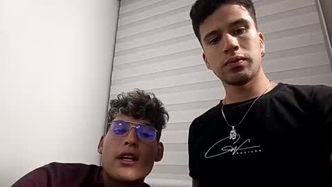 Snapshot of dom2travelers_sm chatting on January 16, 2025, 3:02 am Diego Castell online show from January 16, 2025, 3:02 am