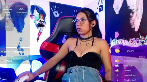 Domina Lia online show from April 3, 2026, 5:05 am