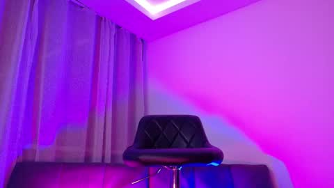 Snapshot of dominant_gay_xxx chatting on April 25, 2026, 9:12 am jjhoy online show from April 25, 2026, 9:12 am