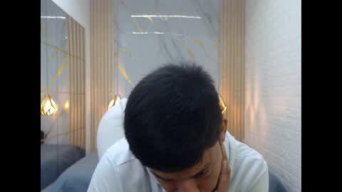 Snapshot of dominantboy4 chatting on April 18, 2026, 3:32 am domi online show from April 18, 2026, 3:32 am