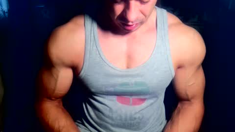 Snapshot of dominatemuscle chatting on November 28, 2025, 7:55 am Kevin online show from November 28, 2025, 7:55 am