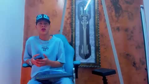 dominic_bigcock19_ online show from December 22, 2025, 6:43 am