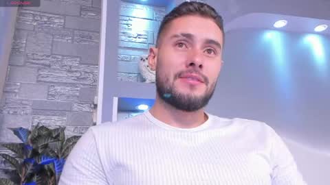 Snapshot of dominic_de_luca chatting on May 3, 2026, 3:34 am dominic de luca online show from May 3, 2026, 3:34 am