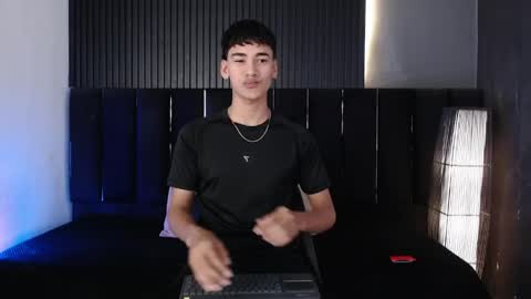 Dominic online show from April 15, 2026, 11:16 pm