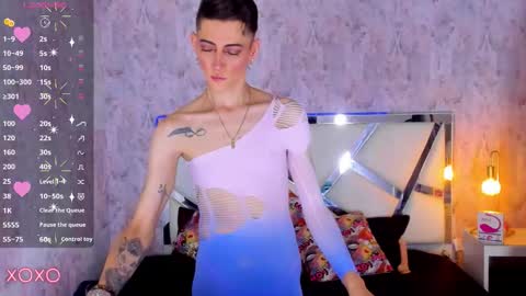 Dominic online show from September 21, 2025, 2:19 pm