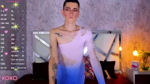 Dominic online show from September 25, 2025, 2:10 pm