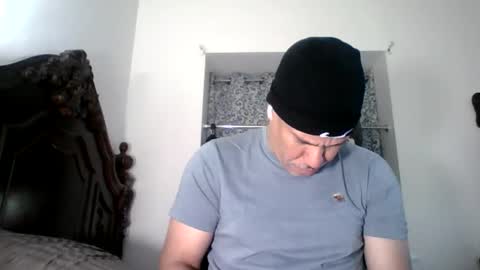 Snapshot of dominicanorico chatting on March 17, 2026, 3:33 am luis online show from March 17, 2026, 3:33 am