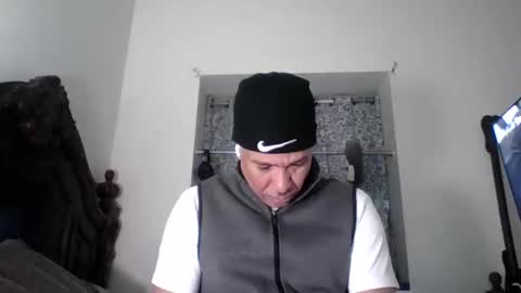 Snapshot of dominicanorico chatting on March 29, 2026, 8:09 pm luis online show from March 29, 2026, 8:09 pm