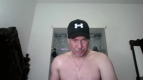 Snapshot of dominicanorico chatting on April 16, 2026, 5:14 pm luis online show from April 16, 2026, 5:14 pm