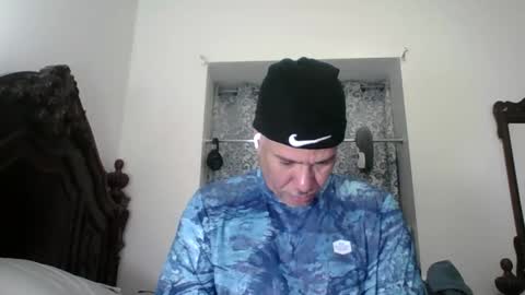 Snapshot of dominicanorico chatting on May 6, 2026, 6:46 pm luis online show from May 6, 2026, 6:46 pm
