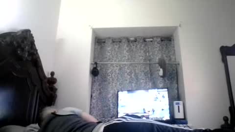 Snapshot of dominicanorico chatting on May 13, 2026, 10:06 pm luis online show from May 13, 2026, 10:06 pm