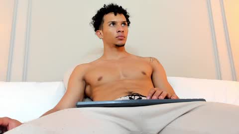 Dominick Star online show from December 21, 2024, 9:44 am