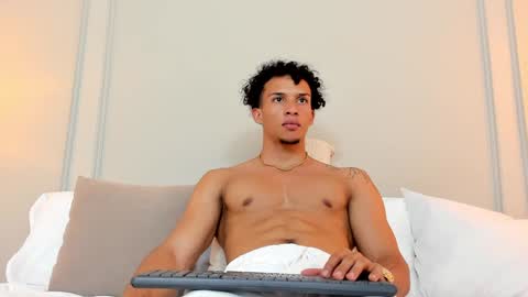 Dominick Star online show from December 27, 2024, 4:47 am