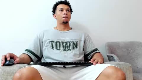 Snapshot of dominick_star chatting on January 30, 2025, 3:44 am Dominick Star online show from January 30, 2025, 3:44 am