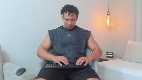 Dominick Star online show from February 8, 2025, 4:25 am